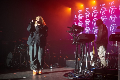 01-2023-01407 - Tones and I (AUS)