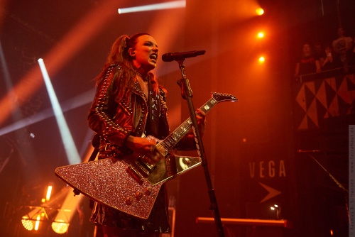 01-2023-05325 - Halestorm (US)