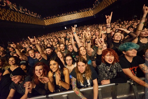 01-2023-05376 - Halestorm (US)