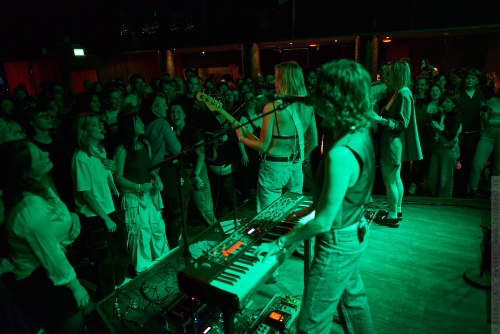 01-2023-05506 - The Beaches (CAN)