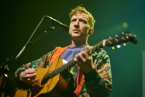 01-2024-00684 - Tyler Childers (US)