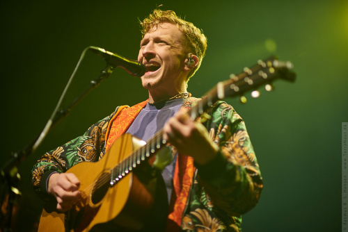 01-2024-00685 - Tyler Childers (US)
