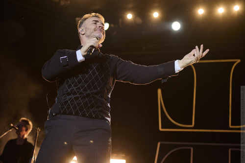 01-2024-02621 - Take That (UK)