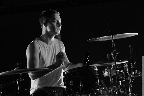 01-2017-00305 - Naked and Famous (NZ)