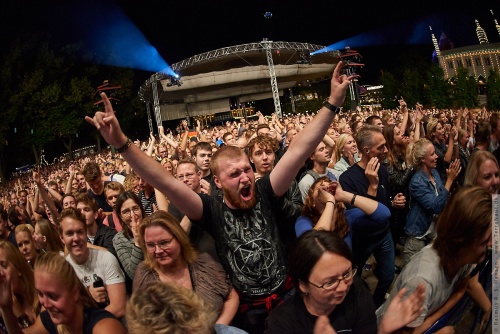 01-2016-02986 - Dizzy Mizz Lizzy (DK)