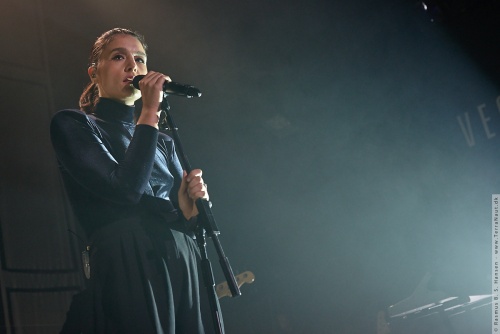 01-2015-00147 - Jessie Ware (UK)