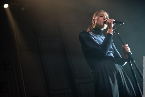 01-2015-00148 - Jessie Ware (UK)