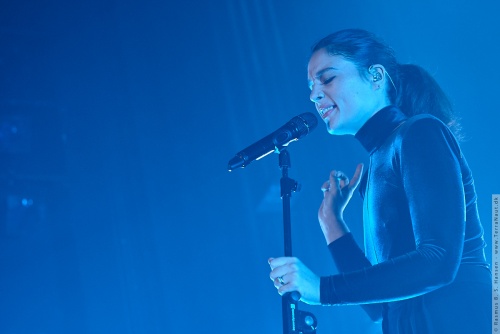01-2015-00165 - Jessie Ware (UK)