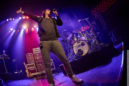 01-2015-00255 - Dirty Loops (SE)