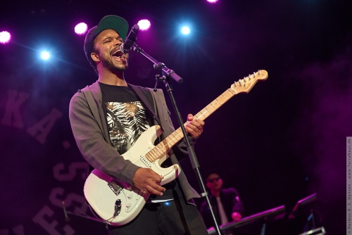 01-2015-00665 - Shaka Loveless (DK)