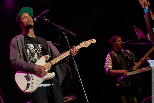 01-2015-00677 - Shaka Loveless (DK)