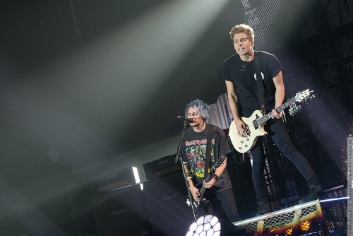 01-2015-00851 - 5 Seconds Of Summer (AUS)