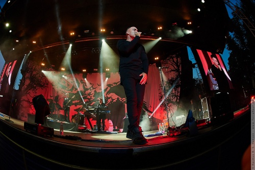 01-2015-01166 - Joey Moe (DK)