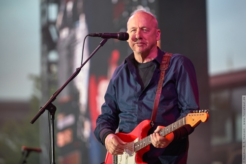 01-2015-01327 - Mark Knopfler (UK)