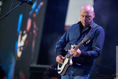 01-2015-01376 - Mark Knopfler (UK)
