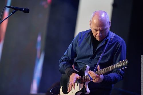 01-2015-01383 - Mark Knopfler (UK)