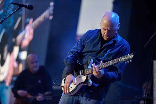 01-2015-01385 - Mark Knopfler (UK)