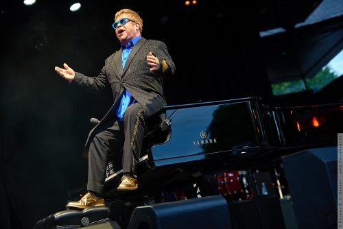 01-2015-01541 - Elton John (UK)