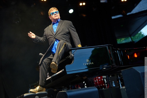 01-2015-01542 - Elton John (UK)