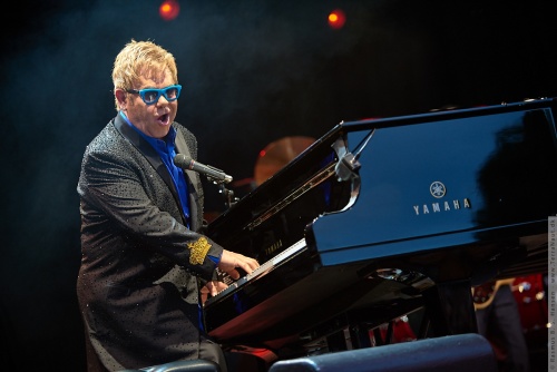 01-2015-01563 - Elton John (UK)