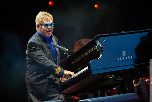 01-2015-01564 - Elton John (UK)