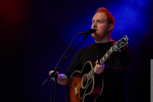 01-2015-02347 - Gavin James (IRL)