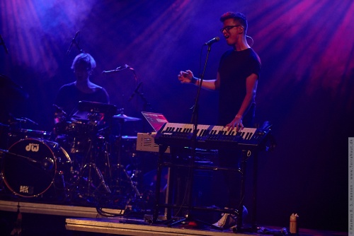 01-2015-02567 - Son Lux (US)