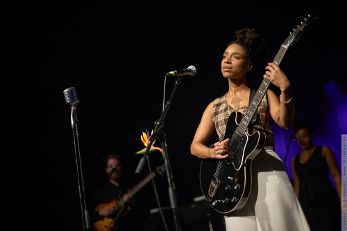 01-2015-03360 - Lianne La Havas (UK)