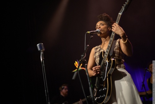 01-2015-03364 - Lianne La Havas (UK)