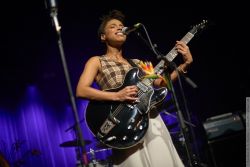01-2015-03375 - Lianne La Havas (UK)