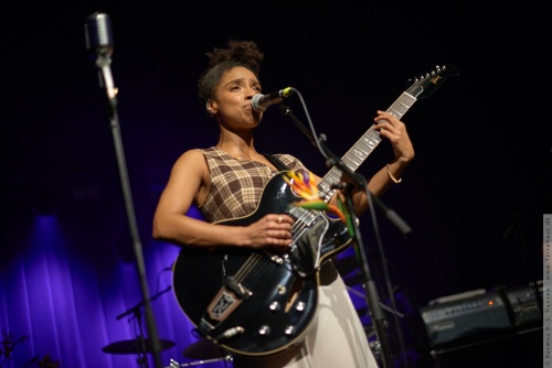 01-2015-03377 - Lianne La Havas (UK)