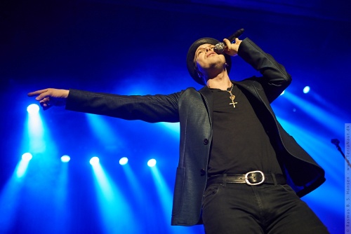 01-2014-00465 - Gavin Degraw (US)