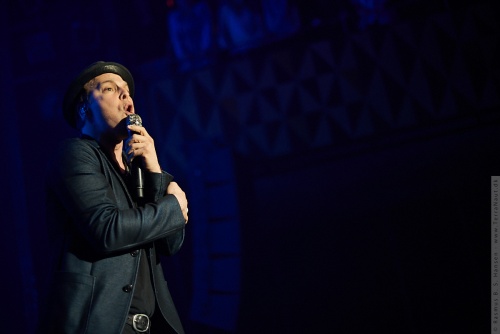 01-2014-00468 - Gavin Degraw (US)
