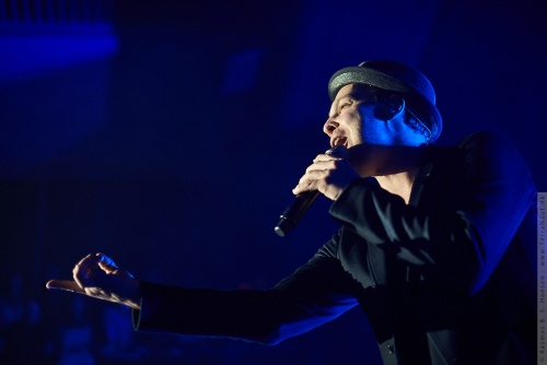 01-2014-00500 - Gavin Degraw (US)