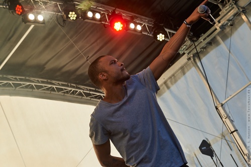 01-2014-03652 - Shaka Loveless (DK)