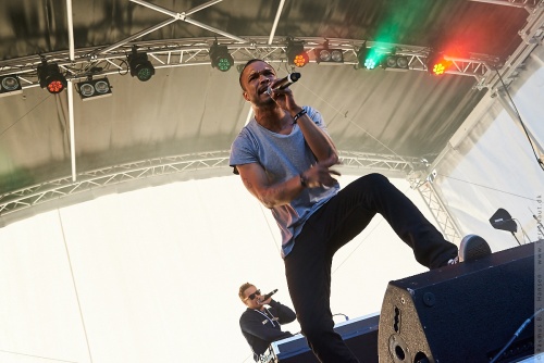 01-2014-03669 - Shaka Loveless (DK)