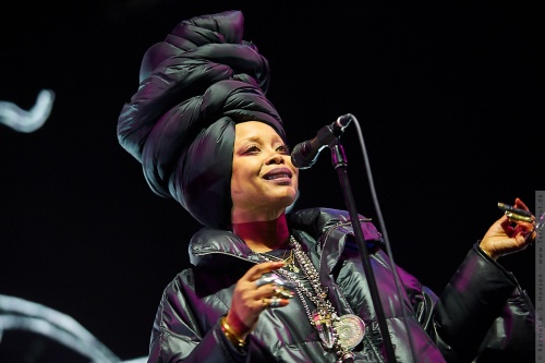 01-2017-02388 - Erykah Badu (US)