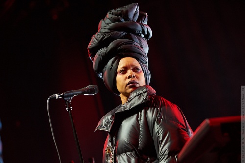 01-2017-02403 - Erykah Badu (US)