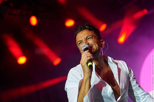 01-2017-03000 - Peter Andre (UK)