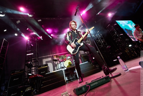 01-2017-03551 - 5 Seconds of Summer (AUS)