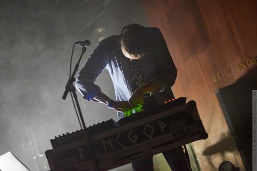 01-2017-04276 - Sylvan Esso (US)