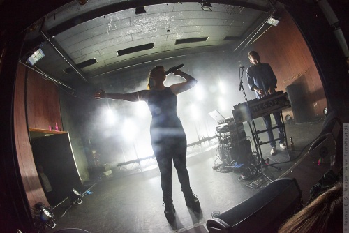 01-2017-04281 - Sylvan Esso (US)