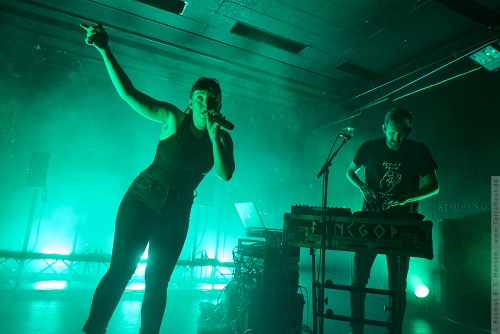 01-2017-04293 - Sylvan Esso (US)