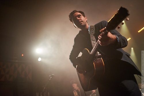 01-2018-00088 - The Lone Bellow (US)