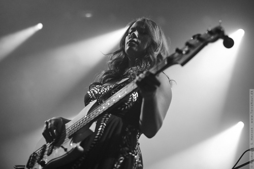 01-2018-00095 - The Lone Bellow (US)