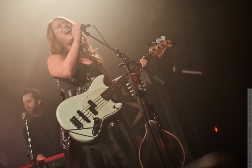 01-2018-00106 - The Lone Bellow (US)
