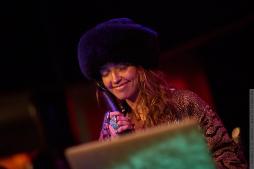 01-2018-00465 - DJ LP Giobbi (US)