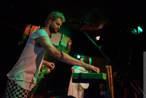 01-2018-00474 - Sofi Tukker (US)