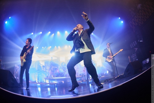 01-2018-00570 - Simple Minds (SCO)