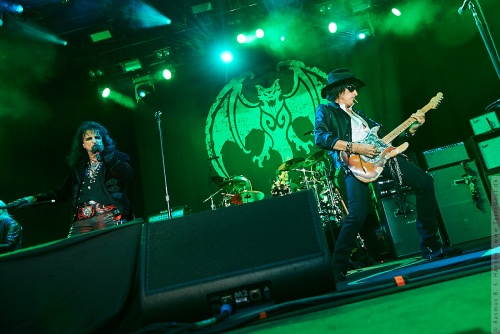 01-2018-02291 - The Hollywood Vampires (US)